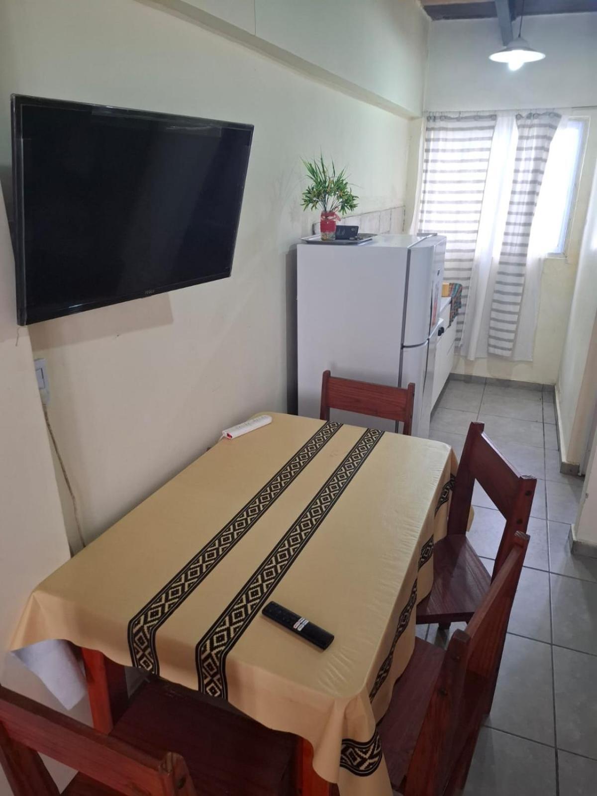 Vc3 Amplia Con Bano Privado - Sin Aire Acondicionado Con Ventiladores - Serena *